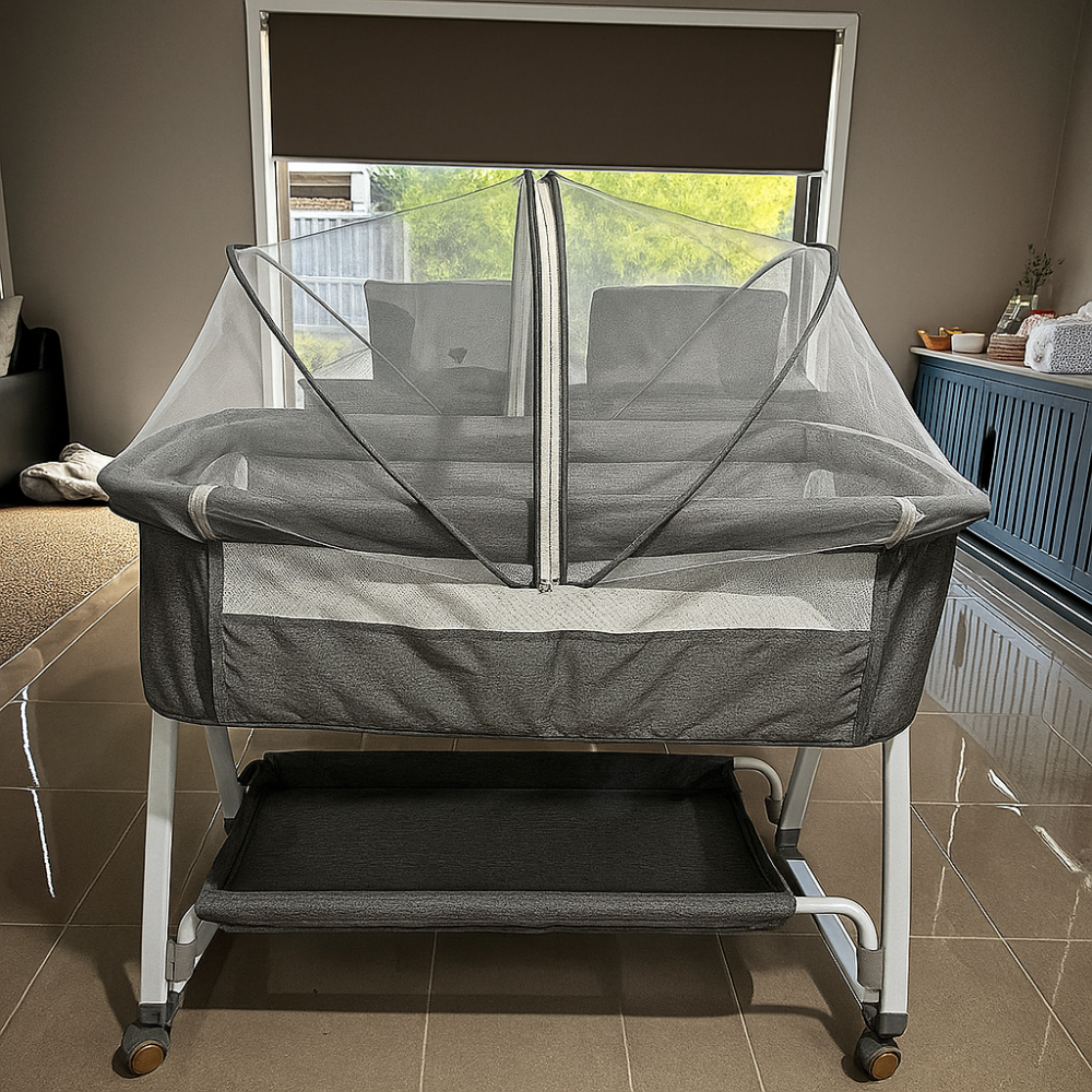 SoothedBaby Bassinet